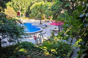 Piscine et plage