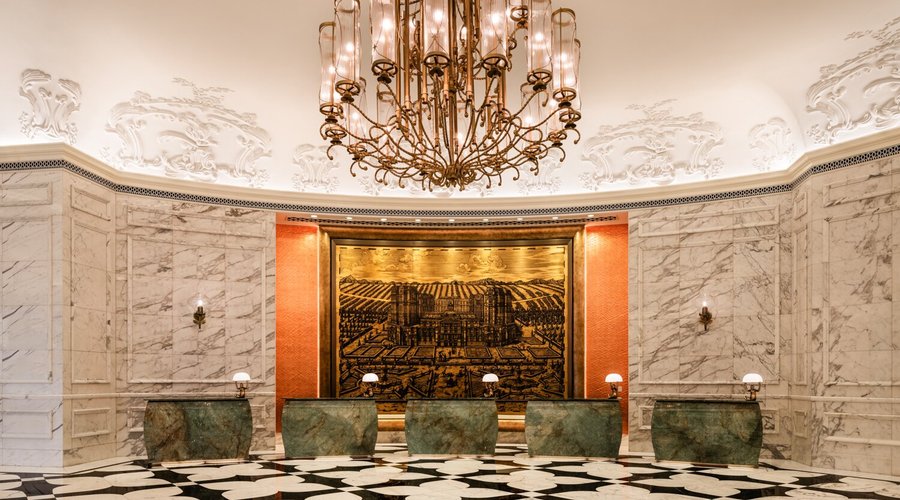 Grand Lisboa Palace Hotel Lobby