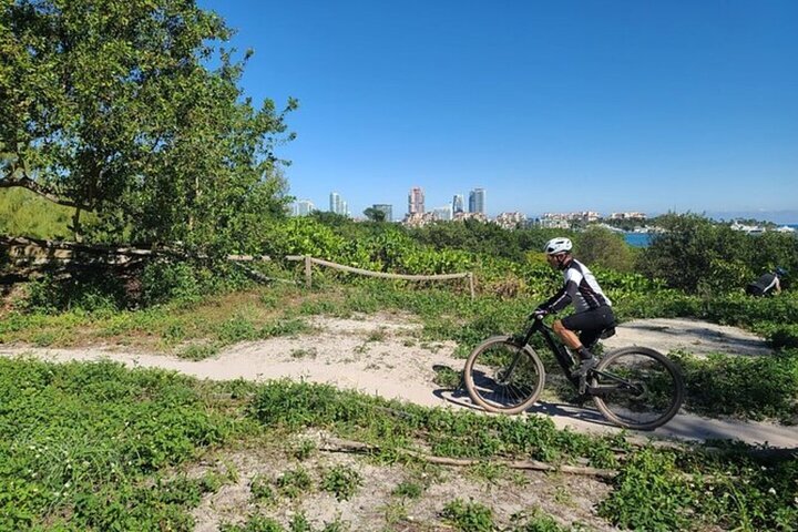 Key biscayne bike trail sale