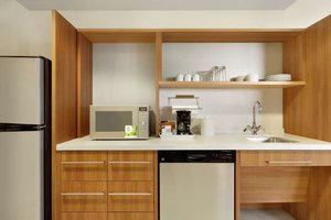 Room & Suite