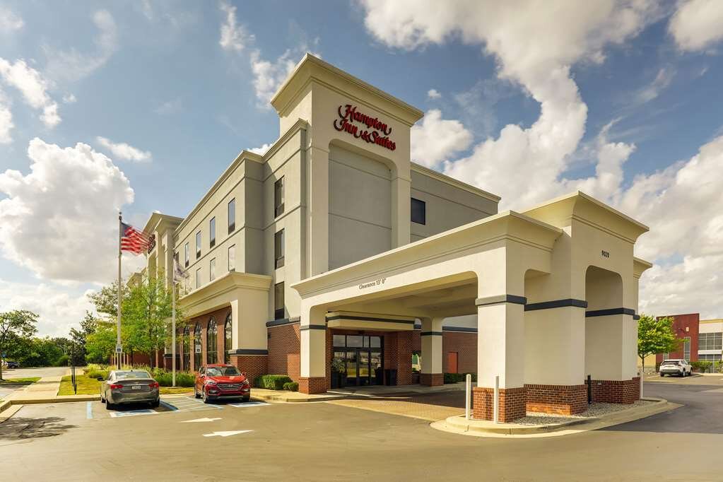 HAMPTON INN SUITES INDIANAPOLIS AIRPORT 142 1 5 2 Updated   Exterior 