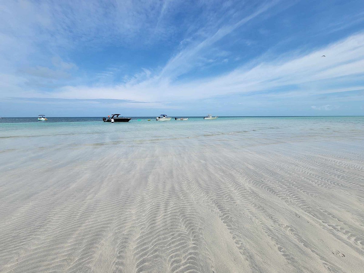 Paradise! #sunkissedkeywest #keywestflorida #femalecaptain