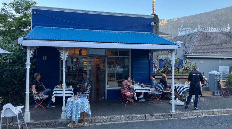 Street view of the restaurant