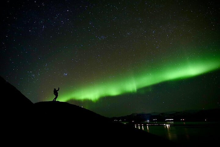 Photos: Photographers capture rare northern lights display over Crater Lake
