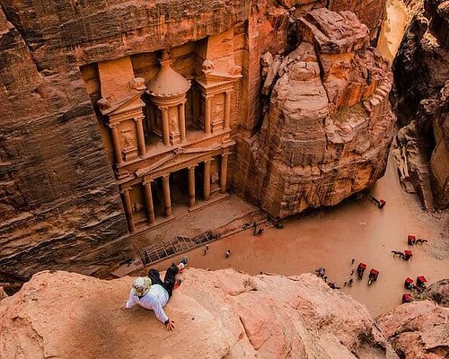 private tour guides in jordan