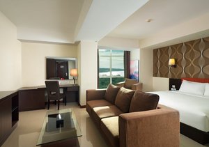 Room & Suite