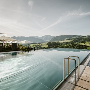 Infinitypool