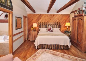 Room & Suite