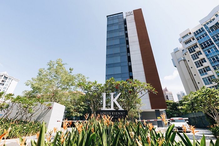Front & Facade of Louis Kienne Residences Havelock
