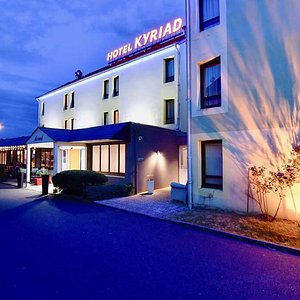 Hotel Kyriad Tours Sud Chambray exterieur