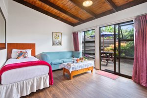 Room & Suite