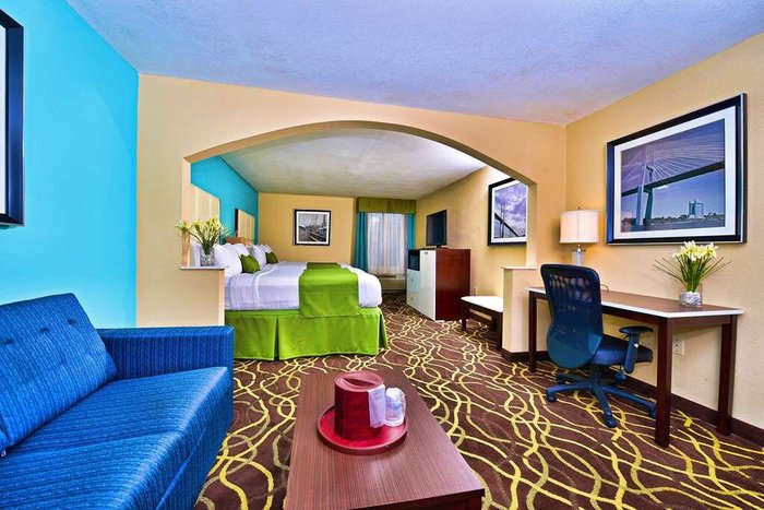 BEST WESTERN PLUS SAVANNAH AIRPORT INN & SUITES (POOLER, GEÓRGIA): 213 ...