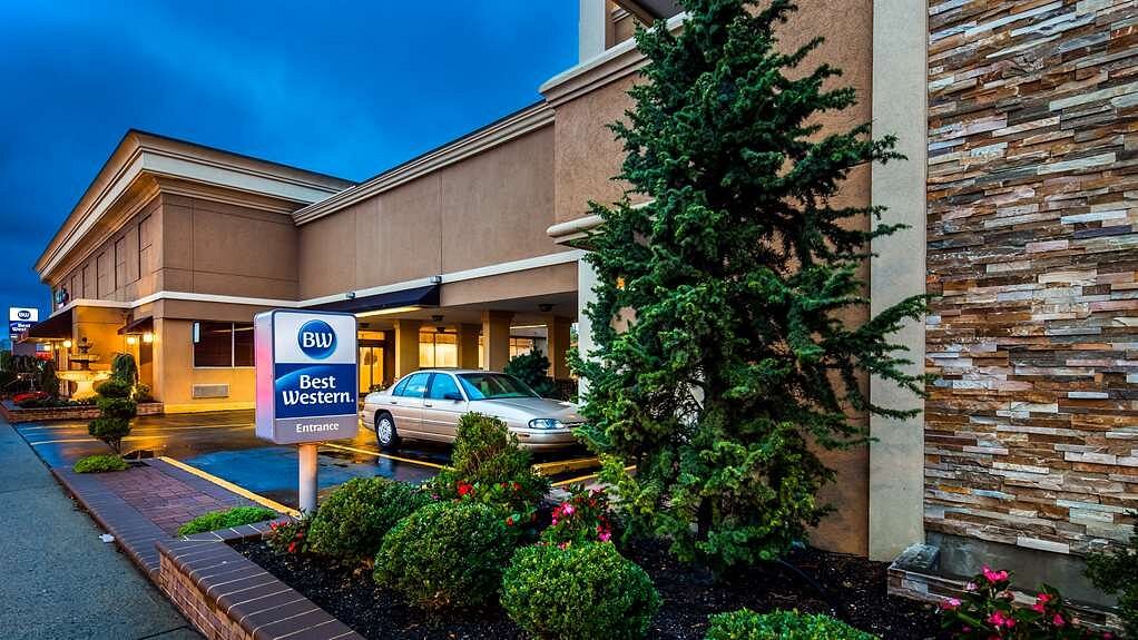 Best Western Mill River Manor - UPDATED 2024 Prices, Reviews & Photos (Rockville  Centre, NY) - Hotel - Tripadvisor