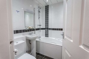 Kamar & Suite