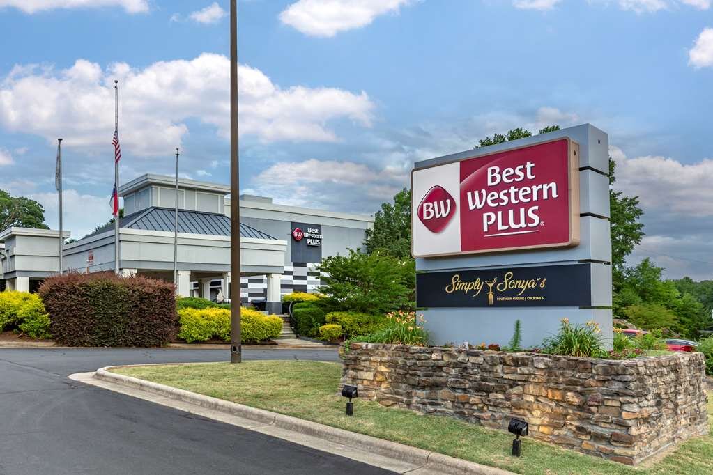 BEST WESTERN PLUS UNIVERSITY INN 71 7 7 Updated