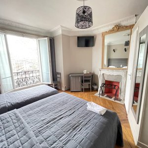 Chambre confort double  n° 14 au 4ème étage sans ascenseur