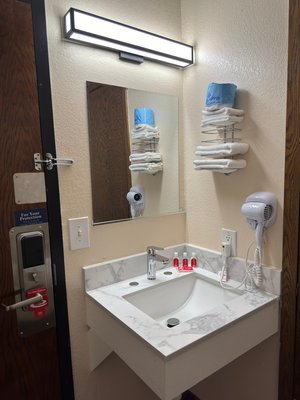 Econo Lodge - Updated 2024 Prices & Motel Reviews (waite Park, Mn)