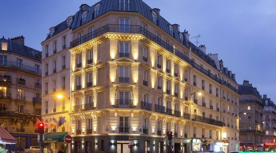 Facade of the Best Western Quartier Latin Pantheon