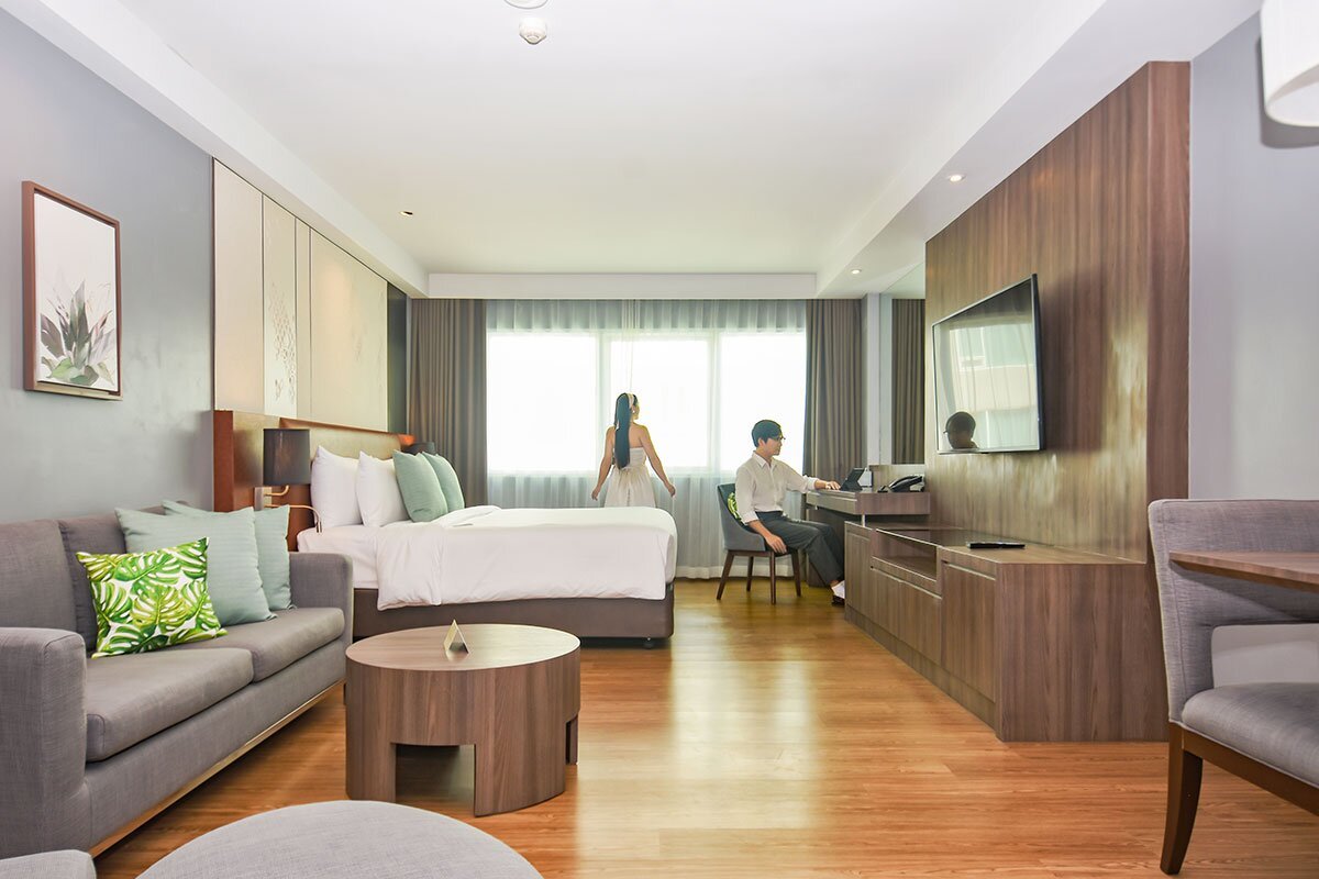 Novotel Living Bangkok Sukhumvit Legacy Rooms: Pictures & Reviews ...