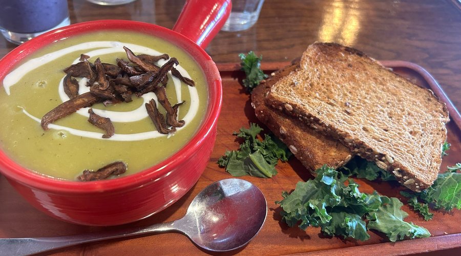 Brooklyn Organic Kitchen