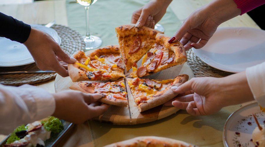 Armenian and European cuisine Working hours: 10:00-23:00 Ashtarak city, Agarak highway 17 Call: +37433767778