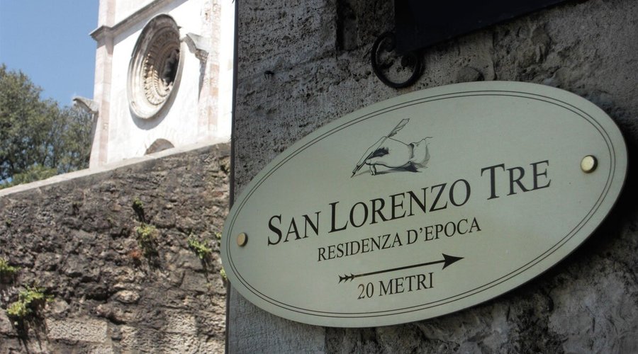 a 20 metri dal Duomo di Todi