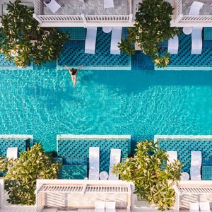 Take a dip in the longest swimming pool in Luang Prabang 