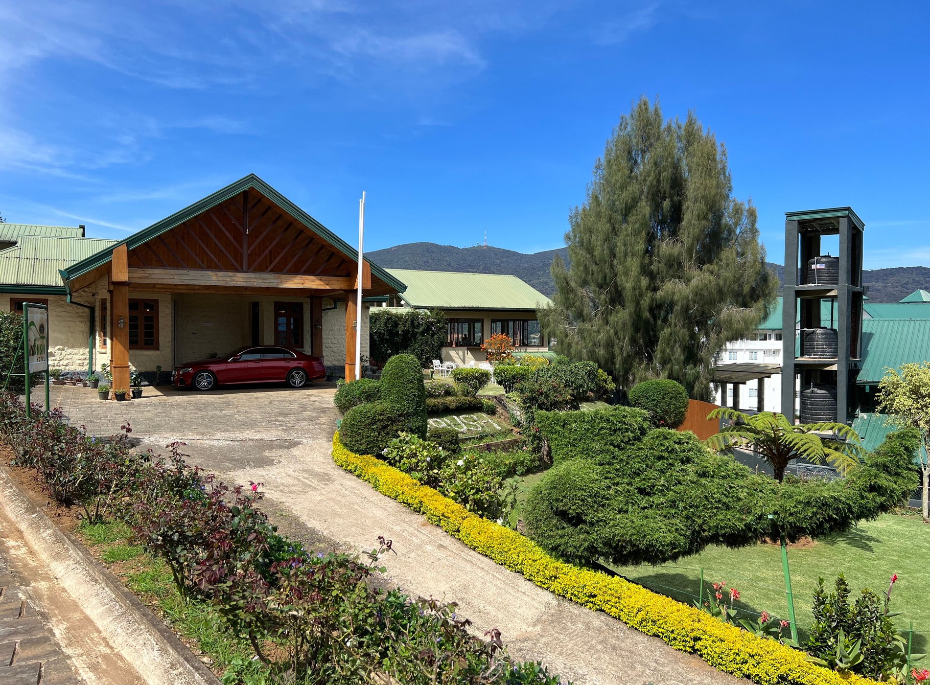 Tea Bush Hotel Nuwara Eliya image