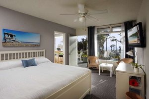 Room & Suite