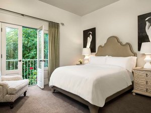 Room & Suite