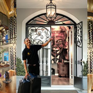 Our front entrance area with our team always waiting with a welcoming smile! 