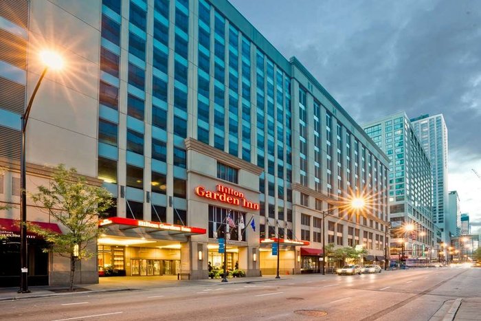 Hilton Garden Inn Chicago Downtown/magnificent Mile Bar or Lounge ...