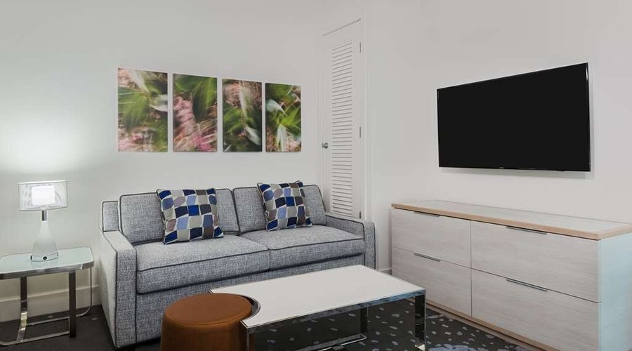 Guest room