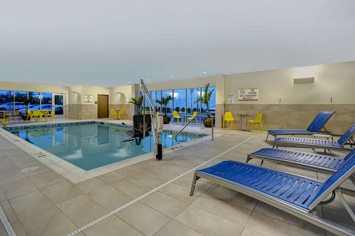 Home2 Suites by Hilton East Hanover Pool: Pictures & Reviews - Tripadvisor