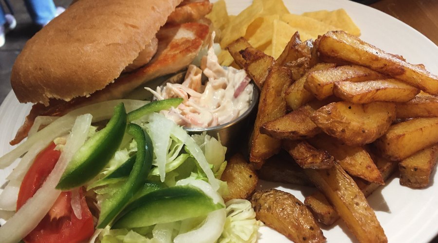 We have a wide range of light lunches