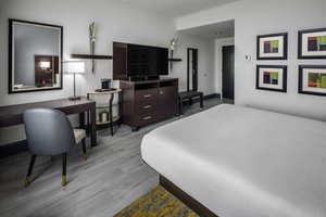 Room & Suite