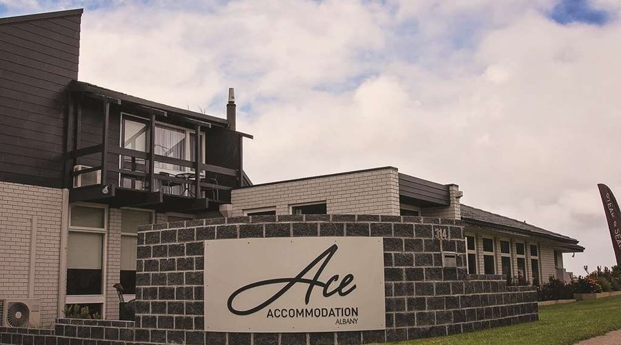 Ace Albany Portal Images Hotel Exterior Sign