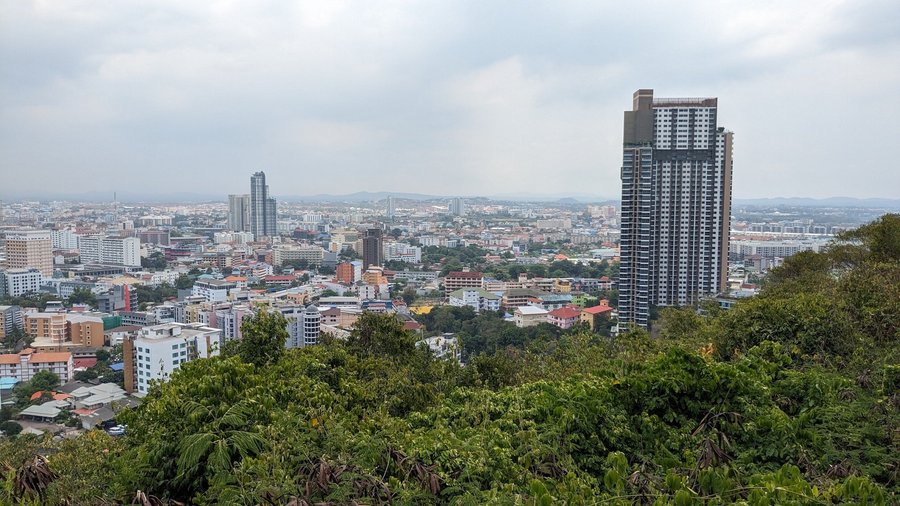 Phra Tamnak Mountain Viewpoint