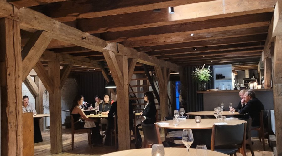 Restaurant Aure image 1 - Full view