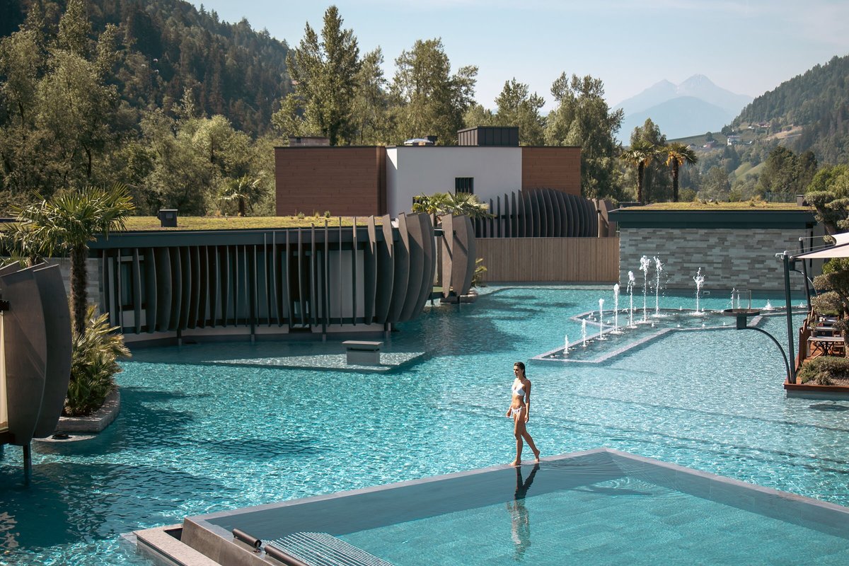 Vacanza da incubo - Recensioni su Quellenhof Luxury Resort Passeier, San  Martino in Passiria - Tripadvisor