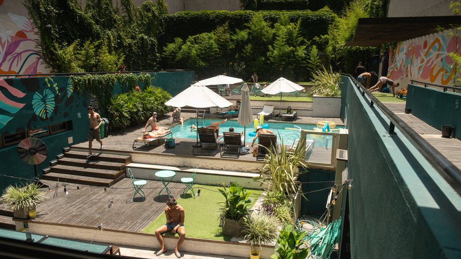 jardin y zona al aíre libre