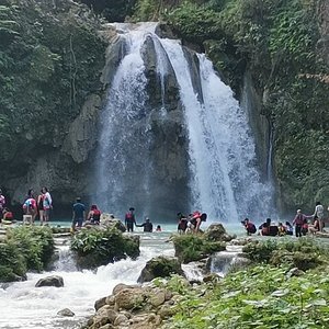 cebu waterfalls tour