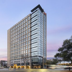 Modern, newly renovated hotel in the heart of downtown San Jose.