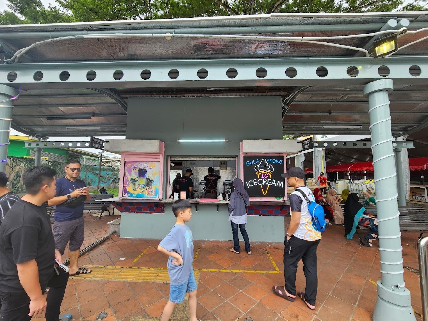 I.G ICE CREAM @ WATERFRONT, Kuching - Menu, Prices & Restaurant Reviews - Tripadvisor