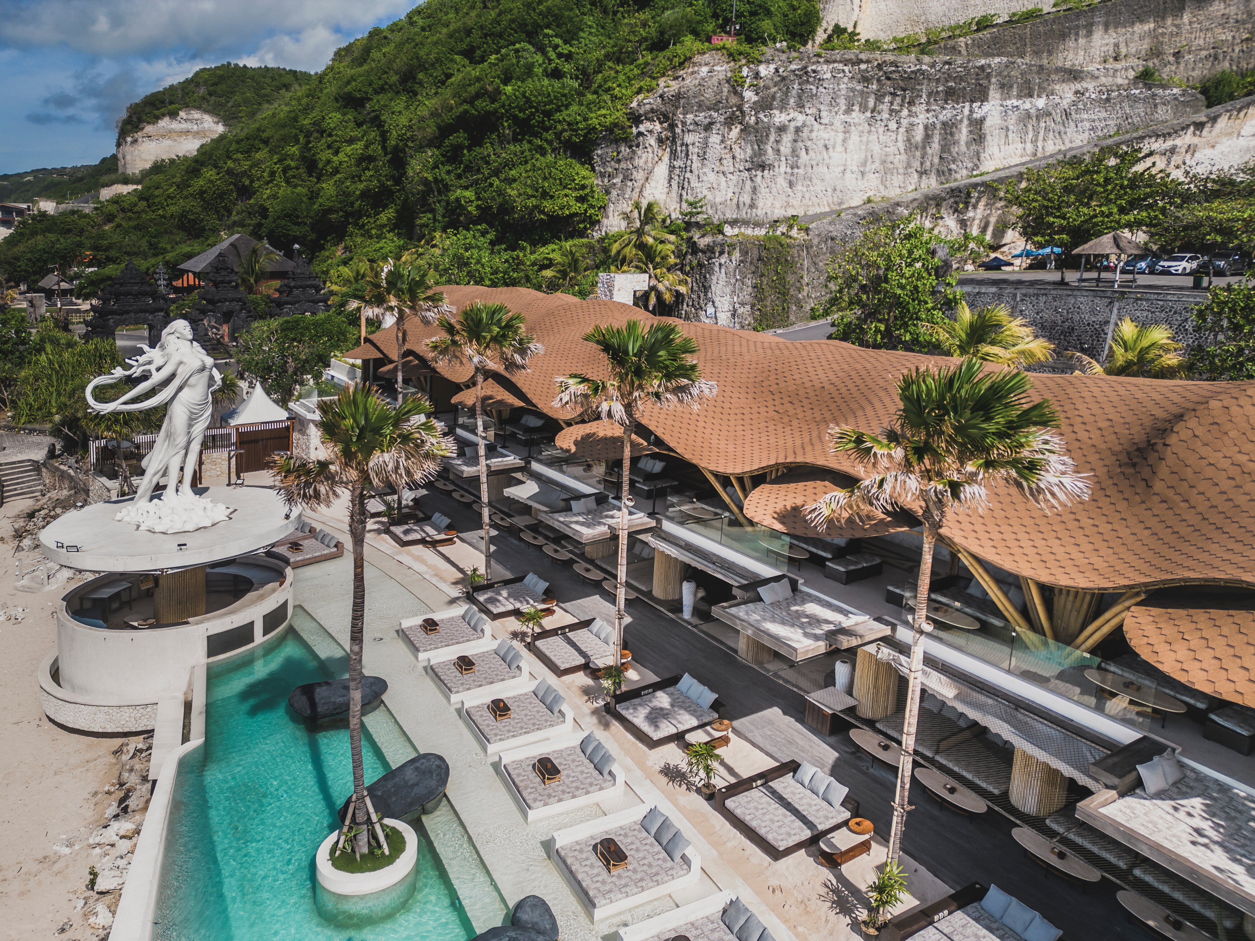 Tropical Temptation Beach Club: Your Ultimate Getaway Experience