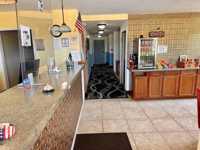 COLUMBUS MOTEL (Columbus Junction, IA) - tarifs 2025