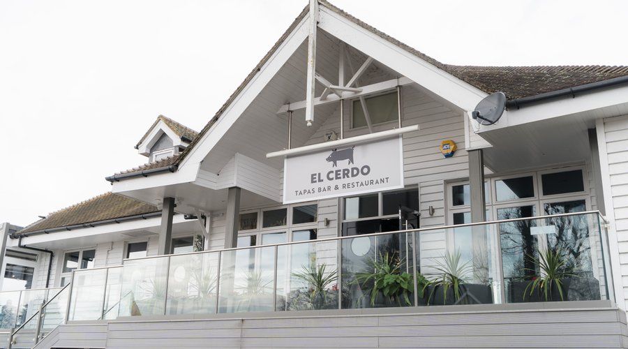 El Cerdo Tapas Bar, Bourne End
