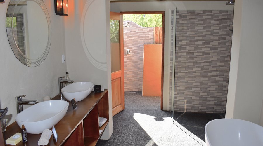 Luxury Private Suite