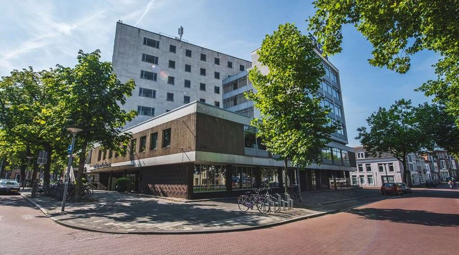 Flonk Hotel Groningen Centre, BW Signature Collection