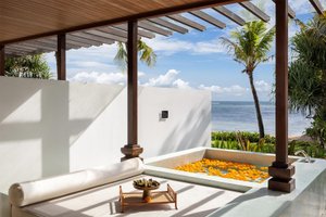 Room & Suite